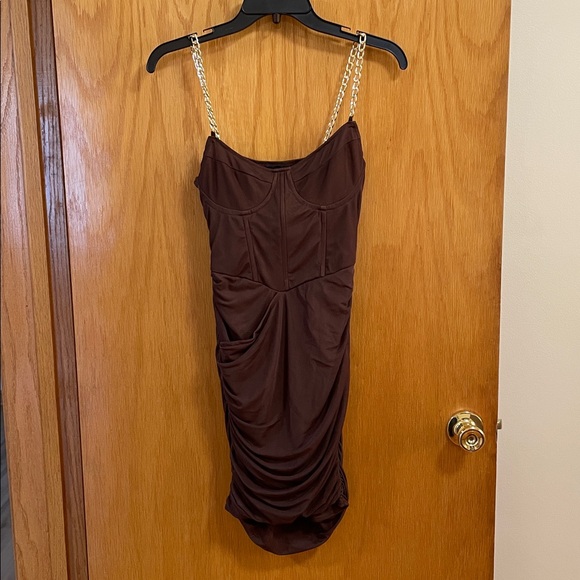 NWT Pretty Little Thing Chocolate Corset Chain Strap Bodycon Dress Size 4 - Picture 3 of 11